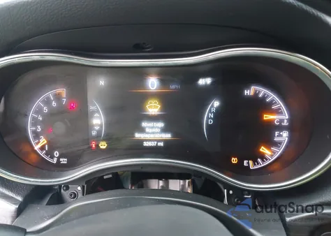 2022 Jeep Grand Cherokee Wk Limited 4X4 z USA, uszkodzony, nr VIN 1C4RJFBGXNC141410